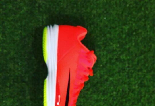 Nouvelles chaussures Nike Lunar Nadal pour le tennis